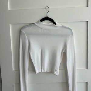 Aritzia TNA Thermal Waffle mock neck size small